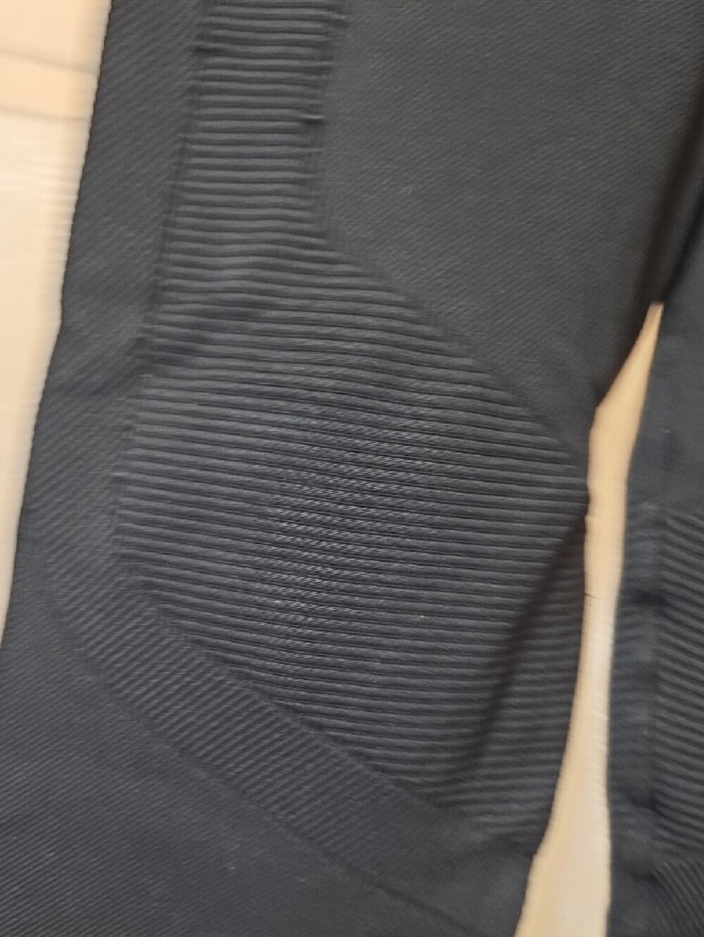 NUX Black Stretch Active Leggings - Picture 3 of 7